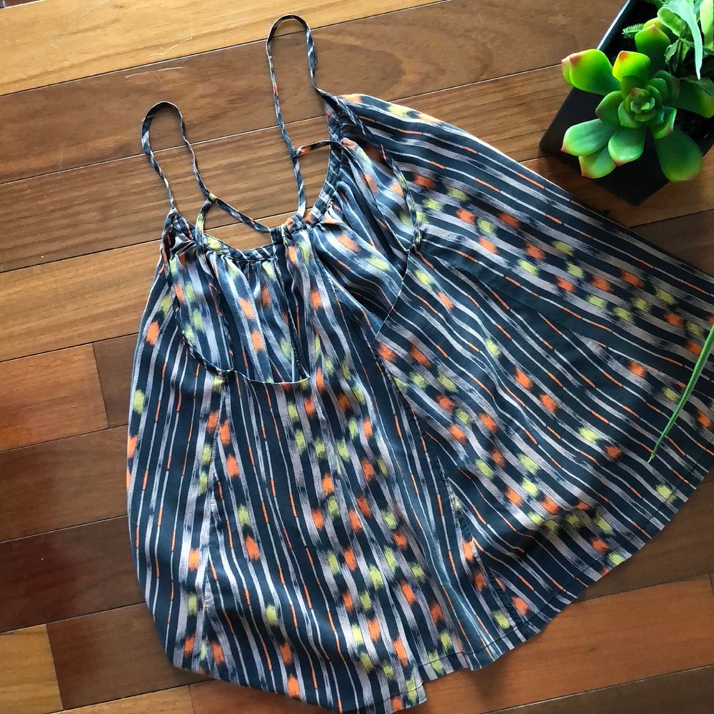 🌟 UO Ecote silk top - Picture 4 of 6